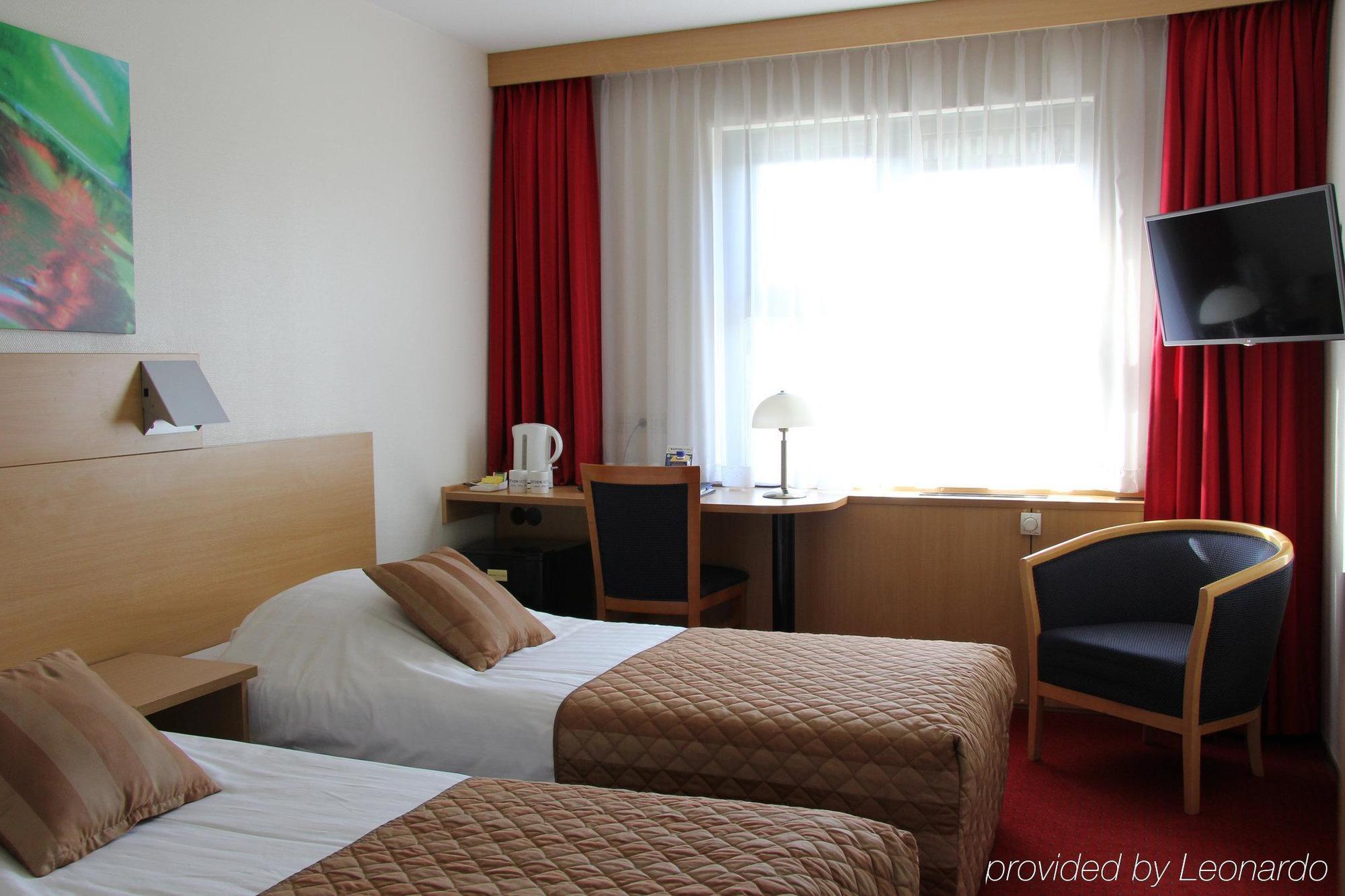 Bastion Hotel Leiden Voorschoten Exteriör bild
